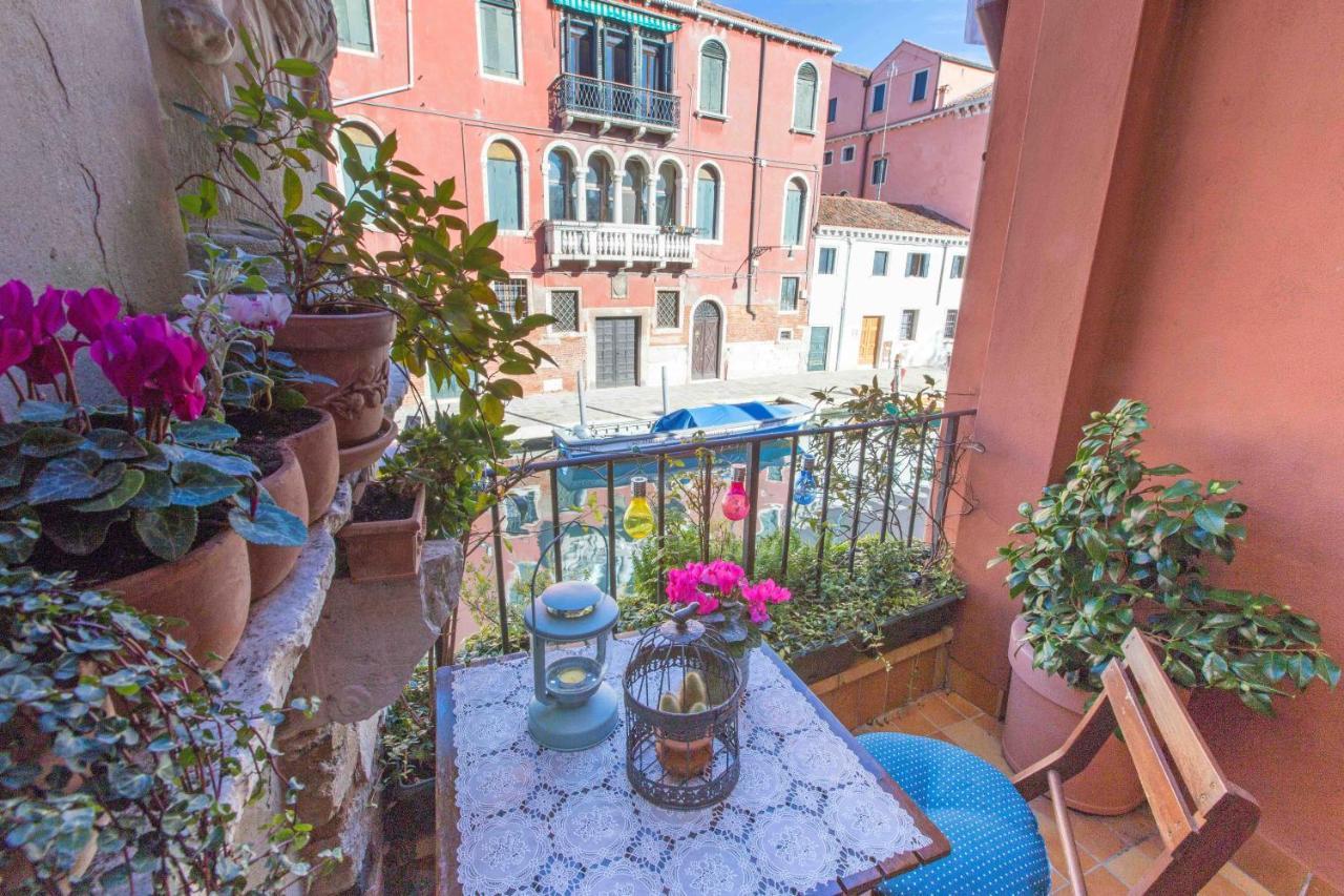 Ca Cammello Private Terrace And Canal View Benátky Exteriér fotografie